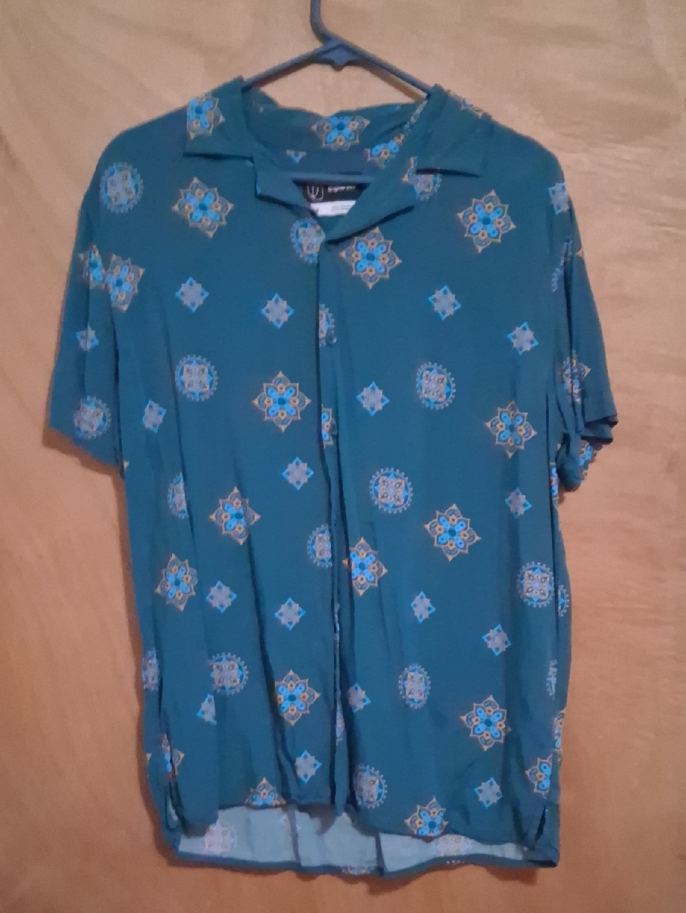 Teal Medallion Print Short Sleeve Button-Up Shirt